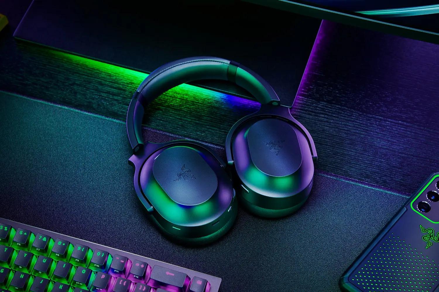 Razer Barracuda Pro 無線電競耳機 4
