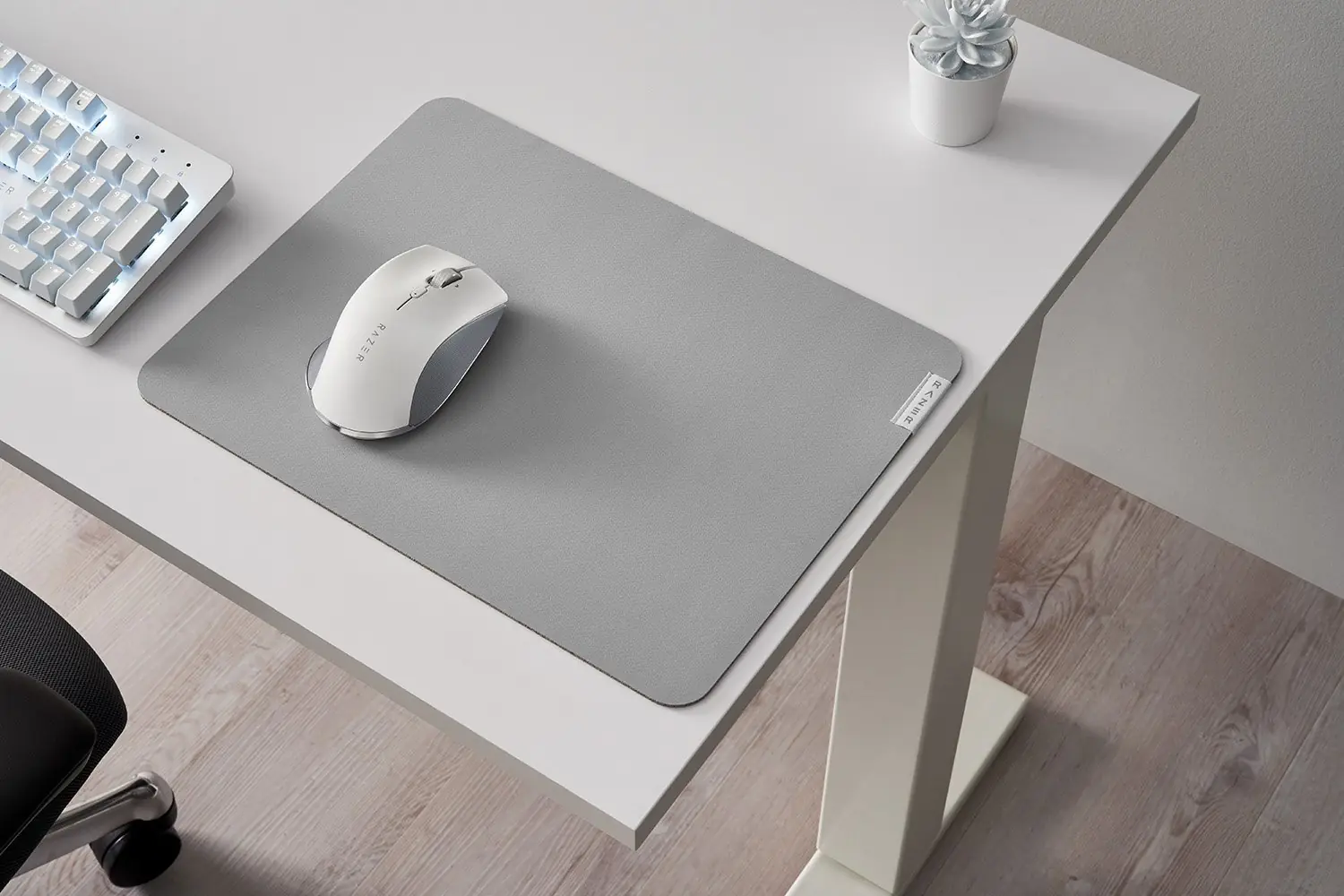 Razer Pro Glide 滑鼠墊 3